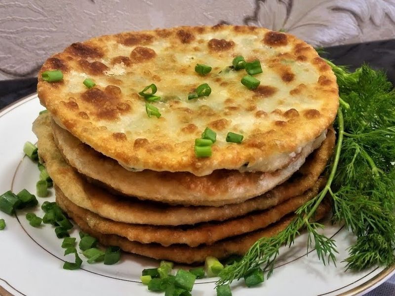 Хрустящие лепешки с луком-пореем Хрустящие лепешки с луком-пореем - AGROzen